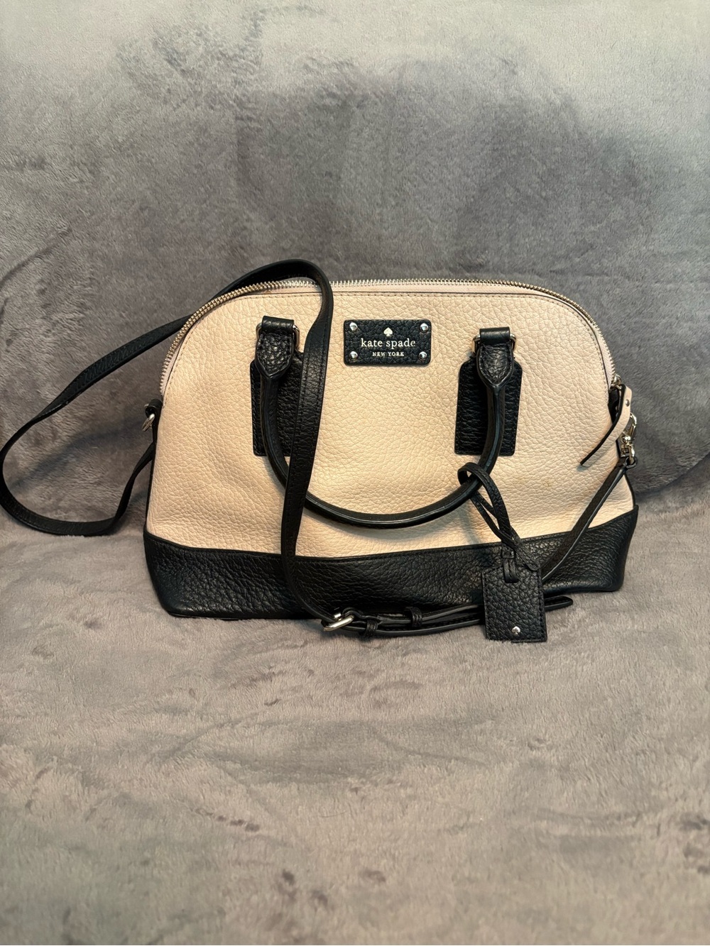 Kate Spade bag with crossbody strap